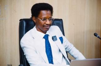 Prof. Mouhamadou Sy, Mathématicien.